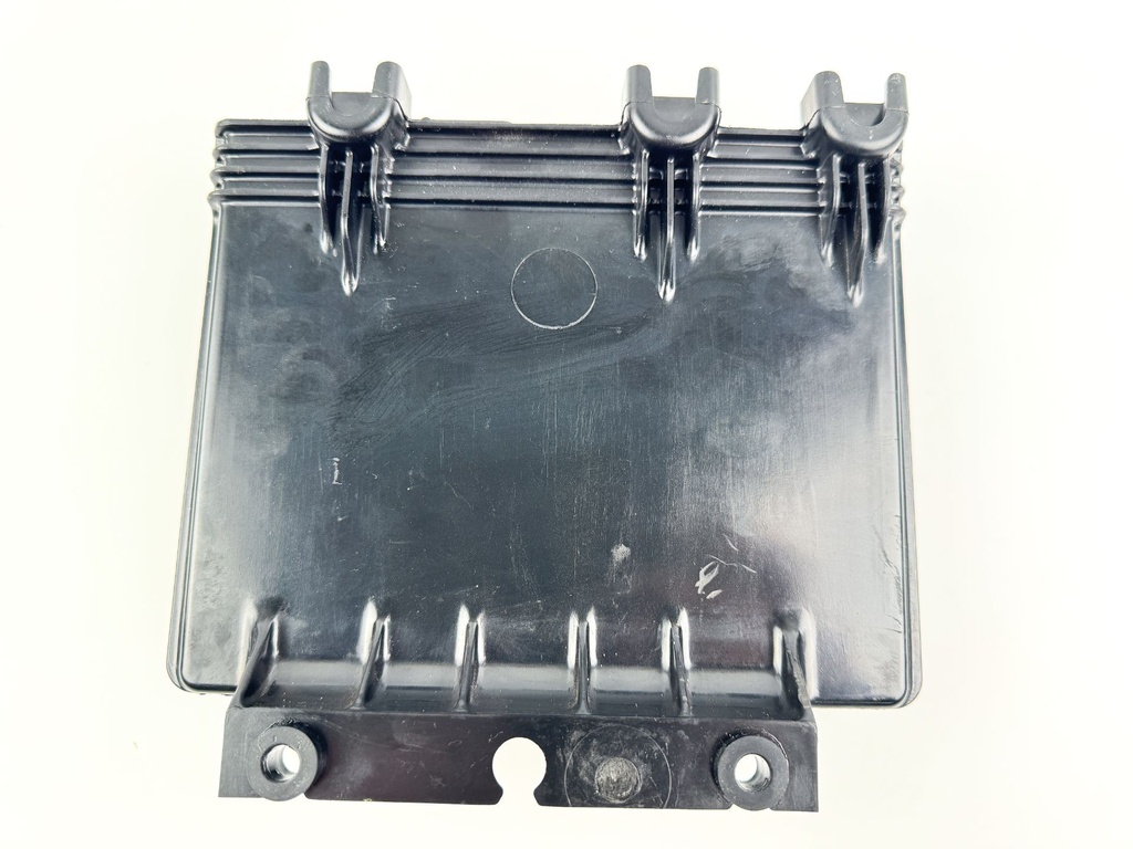 2017 Evinrude 200HP Etec 2 Stroke Outboard Engine Control Unit ECU EMM 0587155