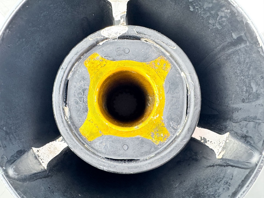 Evinrude Johnson OMC 3 Blade Aluminum Prop 14.8" X 17P Right Hand