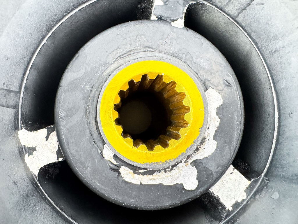 Evinrude Johnson OMC 3 Blade Aluminum Prop 14.8" X 17P Right Hand