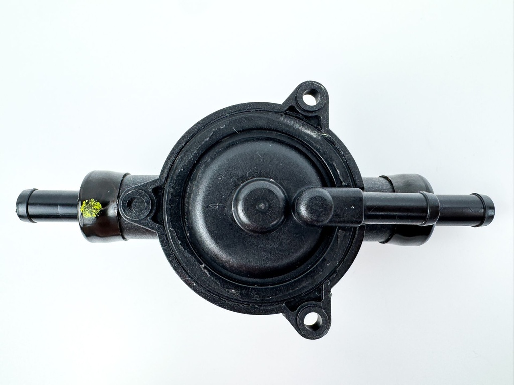 2017 Evinrude 200 HP Etec 2 Stroke Outboard Fuel Lift Pump 5007727 OEM