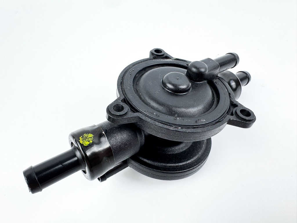 2017 Evinrude 200 HP Etec 2 Stroke Outboard Fuel Lift Pump 5007727 OEM