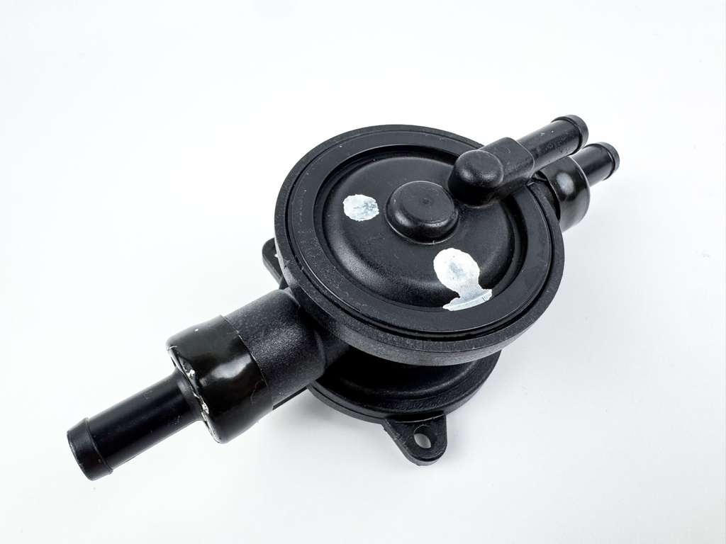 2017 Evinrude 200 HP Etec 2 Stroke Outboard Fuel Lift Pump 5007727 OEM