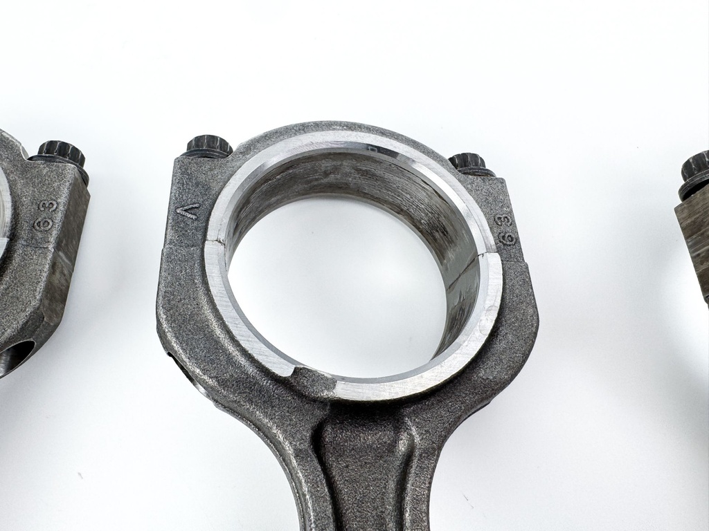 2016 Yamaha 150 HP 4 Stroke Outboard Piston & Connecting Rod Set 63P-W1165-10-00 OEM