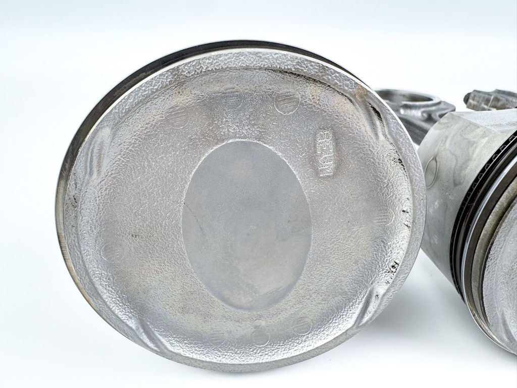 2016 Yamaha 150 HP 4 Stroke Outboard Piston & Connecting Rod Set 63P-W1165-10-00 OEM