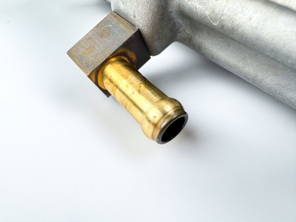 2016 Yamaha 150 HP 4 Stroke Outboard VST Float Chamber Assembly Cleaned & Tested