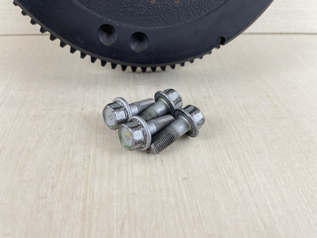 1998 Honda 50HP 4 Stroke Outboard Flywheel Assembly 31100-ZV5-680ZA