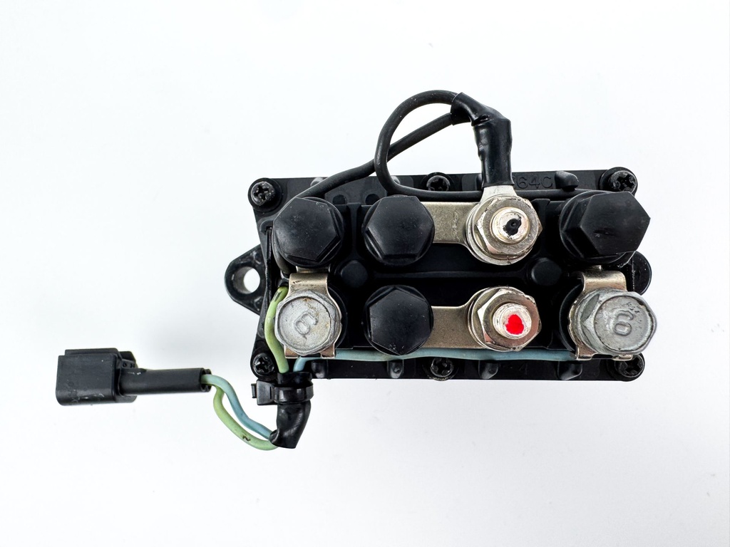 2016 Yamaha 150 HP 4 Stroke Outboard Trim Tilt Relay 63P-81950-00-00 Tested OEM