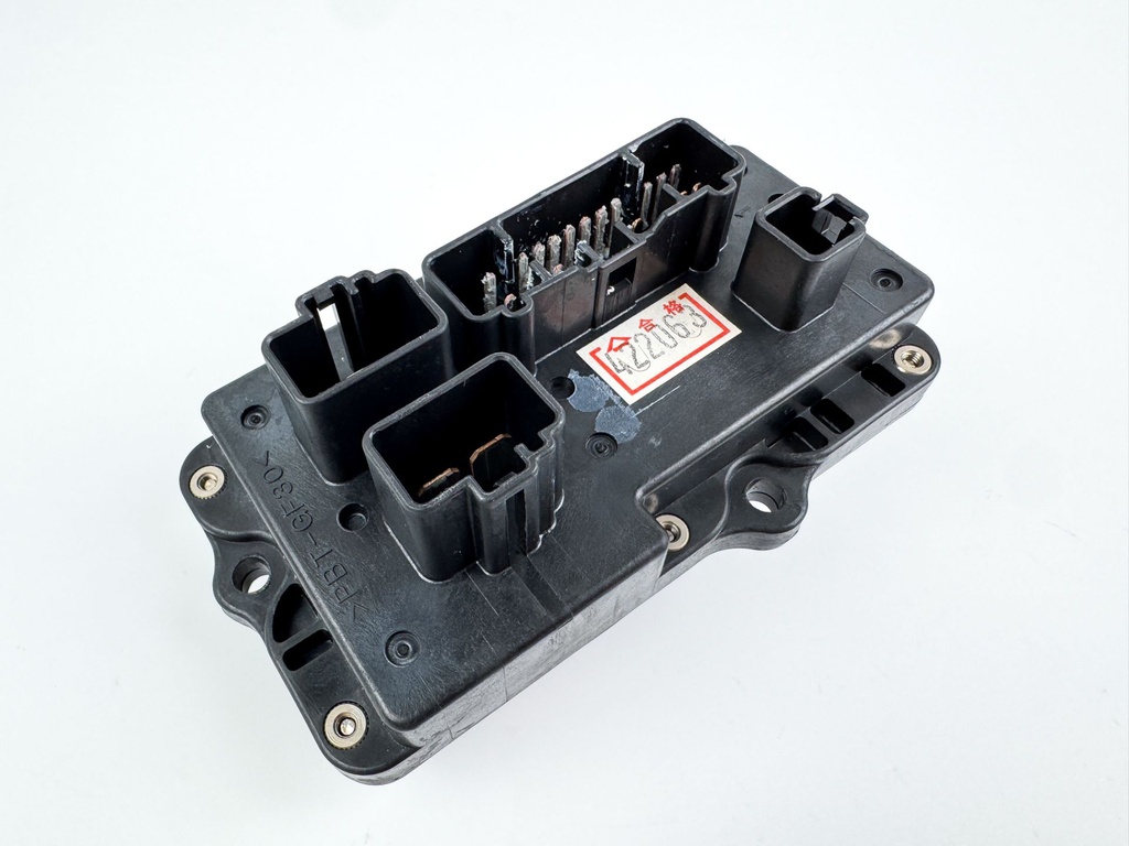 15-21 Yamaha 150HP 4 Stroke Outboard Fuse Box Assembly 63P-82170-02-00