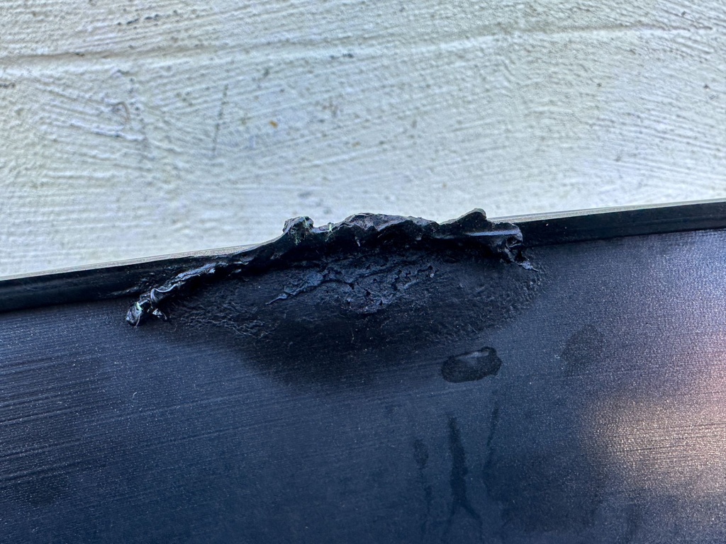 2016 Yamaha 150 HP 4 Stroke Outboard Lower Apron Cover 6DA-42741-10-8D OEM