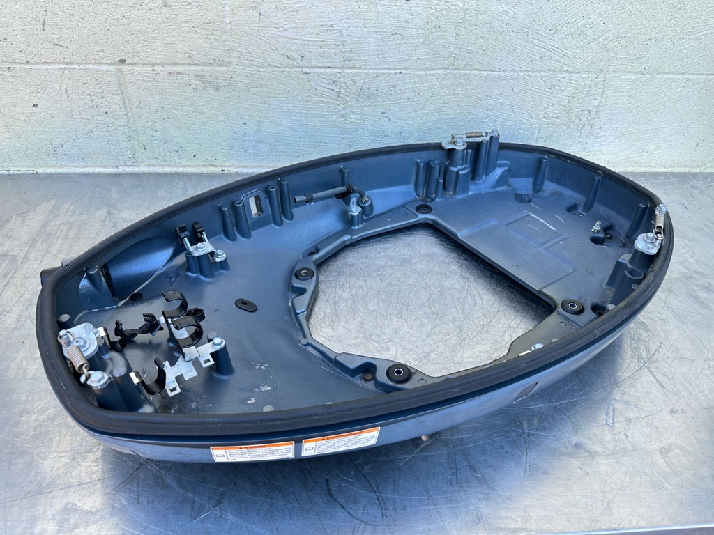 2016 Yamaha 150 HP 4 Stroke Outboard Bottom Cowling Pan 63P-42710-10-8D OEM