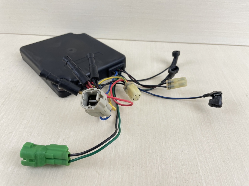 1998 Honda 50HP 4 Stroke Outboard Ignition Control Module CDI 30580-ZV5-003