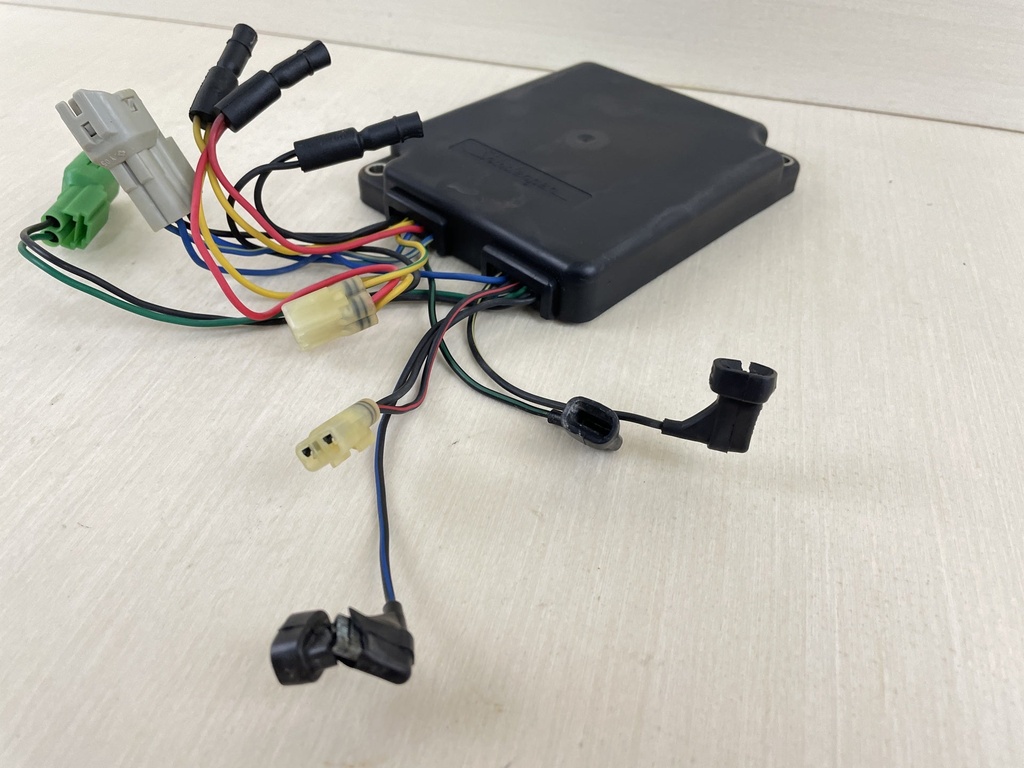 1998 Honda 50HP 4 Stroke Outboard Ignition Control Module CDI 30580-ZV5-003