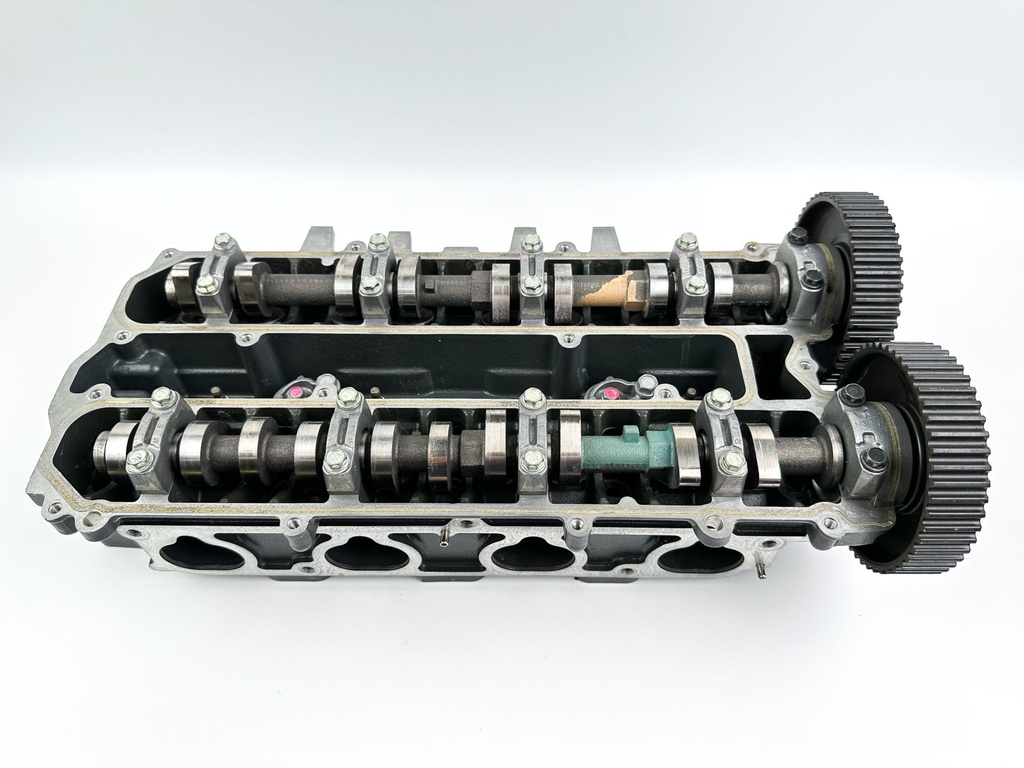 2016 Yamaha 150 HP 4 Stroke Outboard Cylinder Head 63P-W009A-04-9S OEM