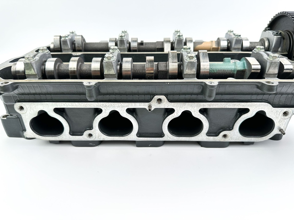 2016 Yamaha 150 HP 4 Stroke Outboard Cylinder Head 63P-W009A-04-9S OEM