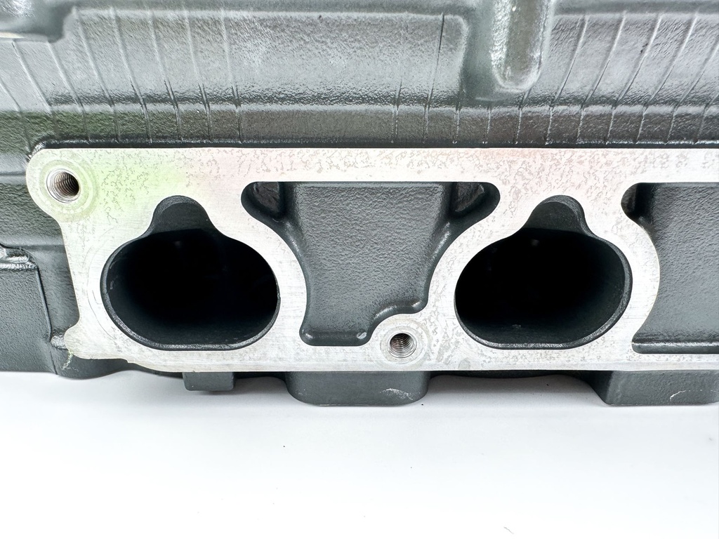 2016 Yamaha 150 HP 4 Stroke Outboard Cylinder Head 63P-W009A-04-9S OEM