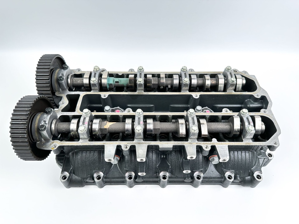 2016 Yamaha 150 HP 4 Stroke Outboard Cylinder Head 63P-W009A-04-9S OEM