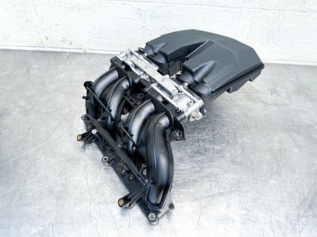 2016 Yamaha 150 HP 4 Stroke Outboard Intake Manifold & Throttle Body 63P-13751-20-00 OEM