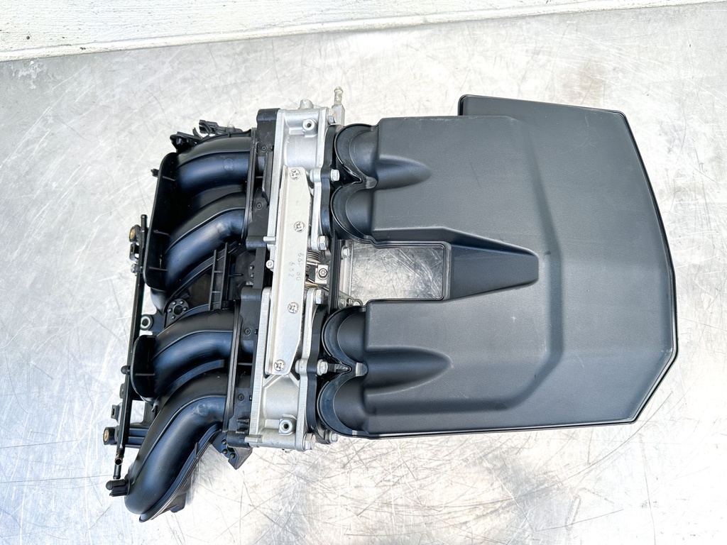 2016 Yamaha 150 HP 4 Stroke Outboard Intake Manifold & Throttle Body 63P-13751-20-00 OEM