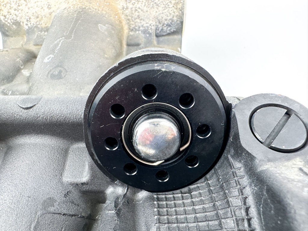 2016 Yamaha 150 HP 4 Stroke Outboard Power Trim Tilt Unit 63P-43800-13-00 OEM