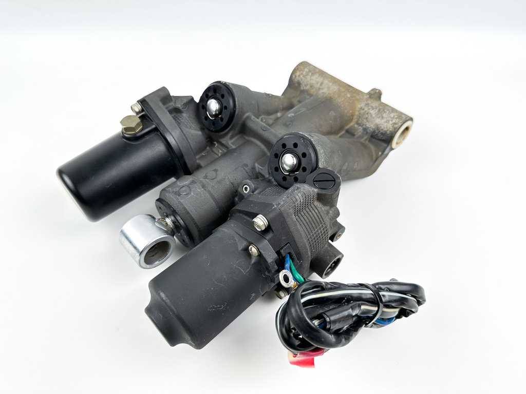 2016 Yamaha 150 HP 4 Stroke Outboard Power Trim Tilt Unit 63P-43800-13-00 OEM