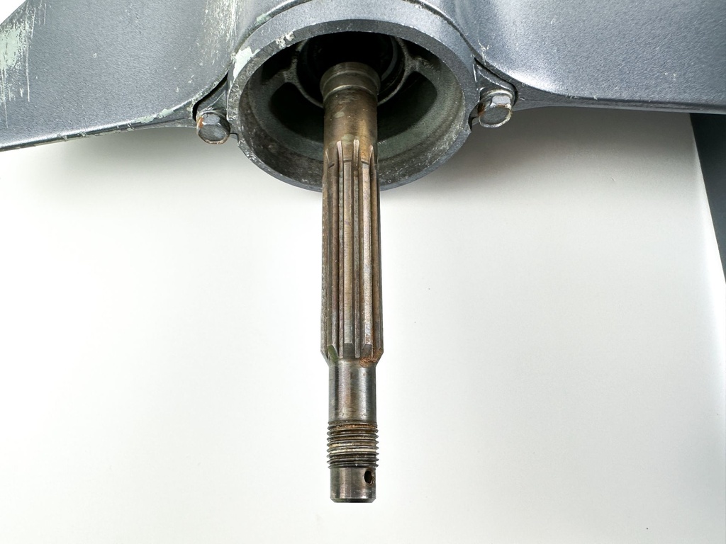 1998+ Yamaha F25 25HP 4 Stroke Outboard 15" Short Lower Unit 65W-45300-16-8D