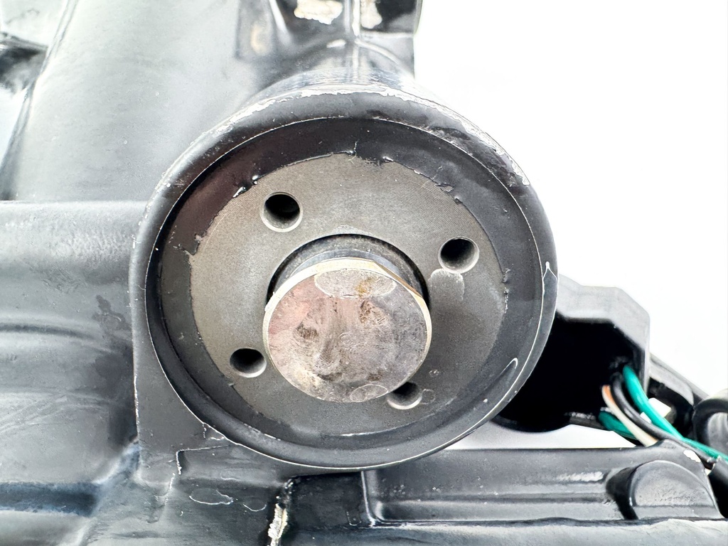 2017 Evinrude 200 HP Etec 2 Stroke Outboard Power Trim Tilt Unit 5005113 OEM