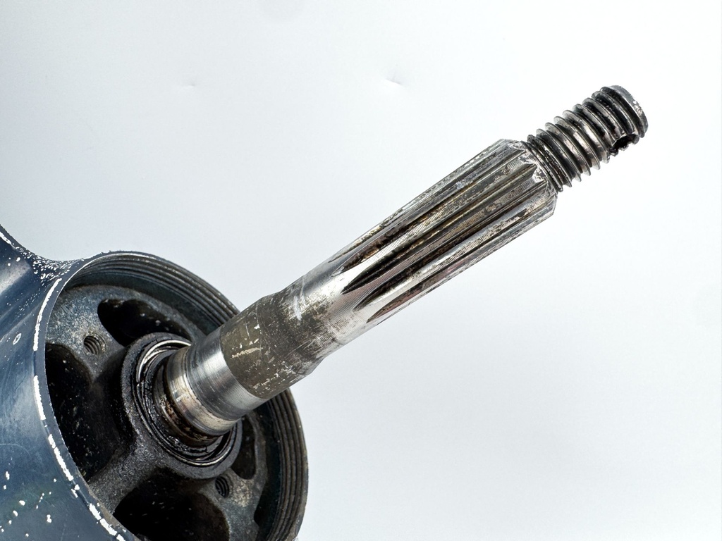 Evinrude Etec 40HP - 60HP Lower Unit Gearcase 20" Shaft Blue 5009330 5006558