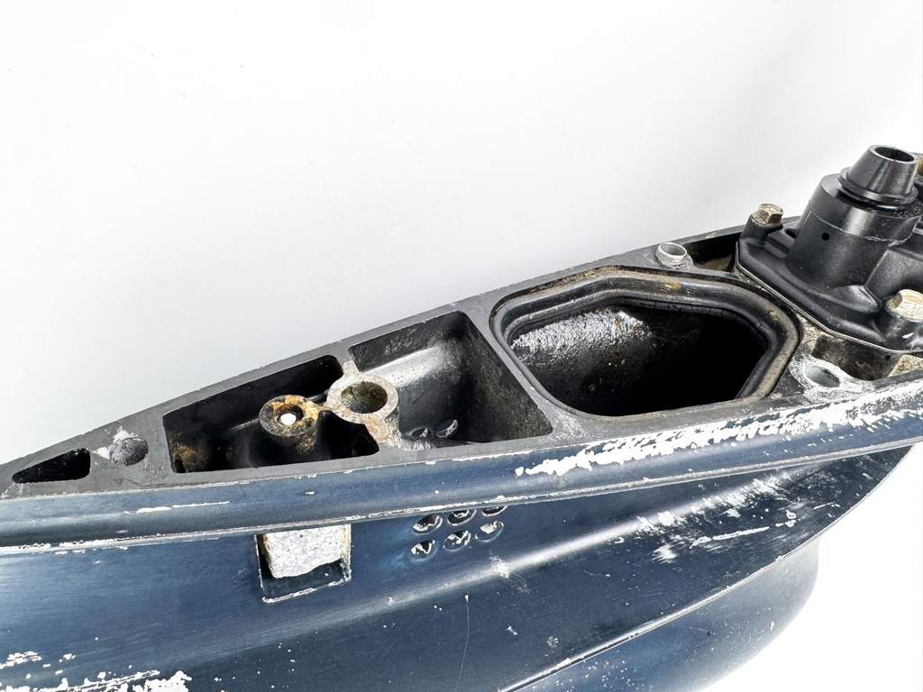 Evinrude Etec 40HP - 60HP Lower Unit Gearcase 20" Shaft Blue 5009330 5006558