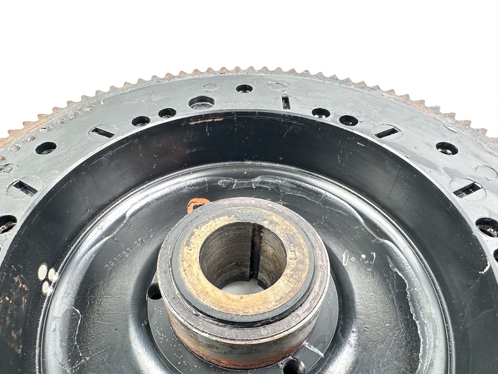 1995 Johnson 115 HP 2 Stroke Outboard Flywheel 0583339 OEM