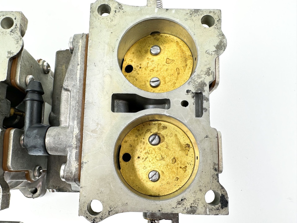 1995 Johnson 115 HP 2 Stroke Outboard Carburetor Set 0439728 OEM