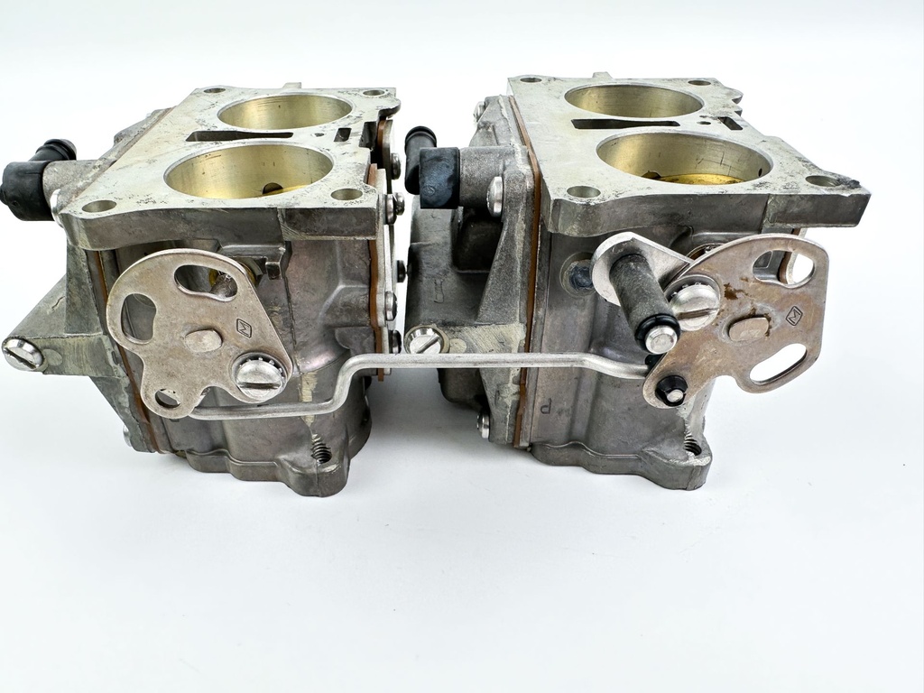 1995 Johnson 115 HP 2 Stroke Outboard Carburetor Set 0439728 OEM