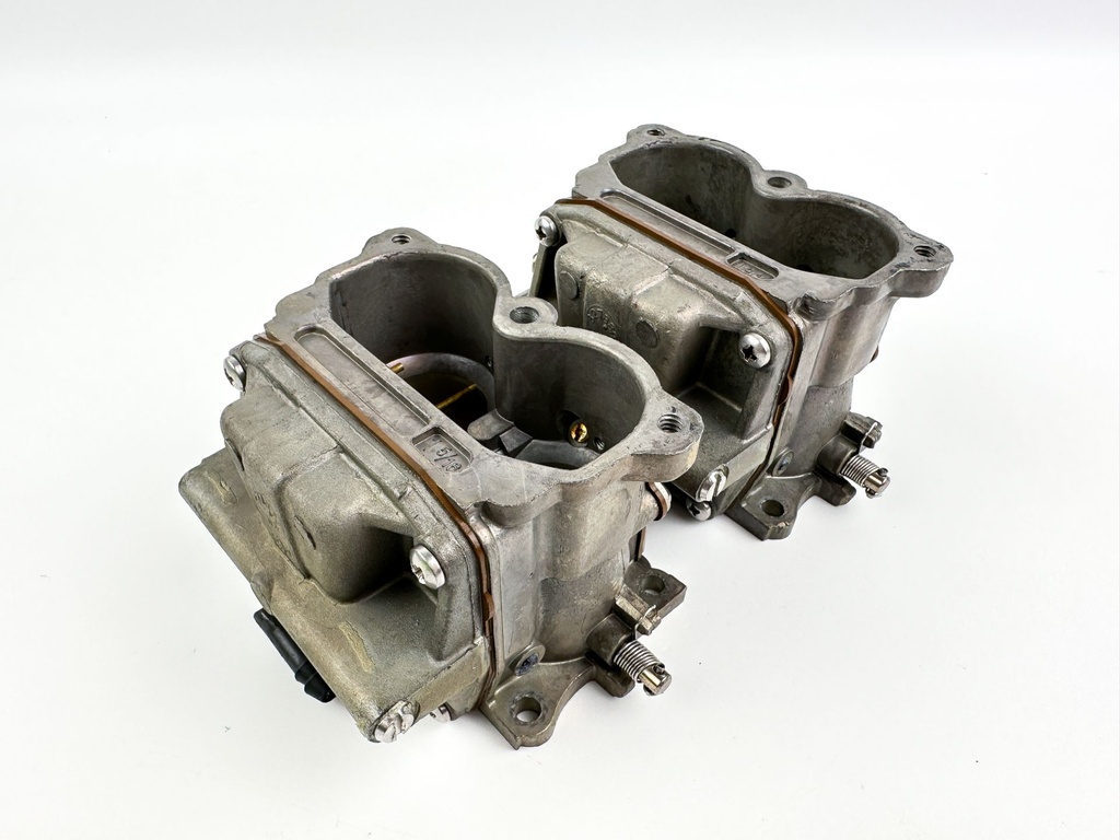 1995 Johnson 115 HP 2 Stroke Outboard Carburetor Set 0439728 OEM
