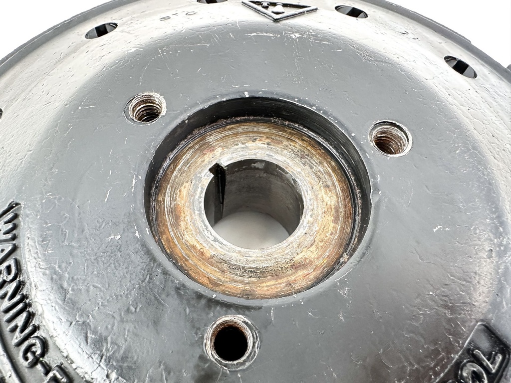 1995 Evinrude 115 HP 2 Stroke Outboard Flywheel 0583339 OEM