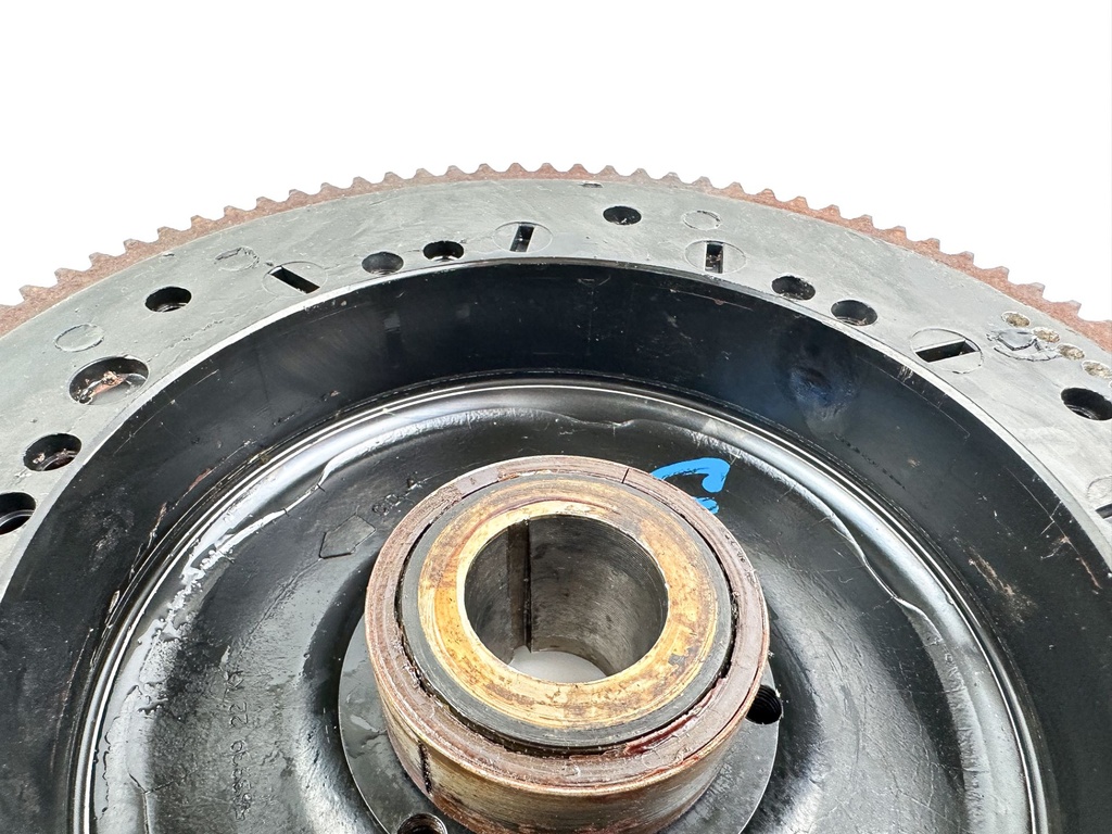 1995 Evinrude 115 HP 2 Stroke Outboard Flywheel 0583339 OEM