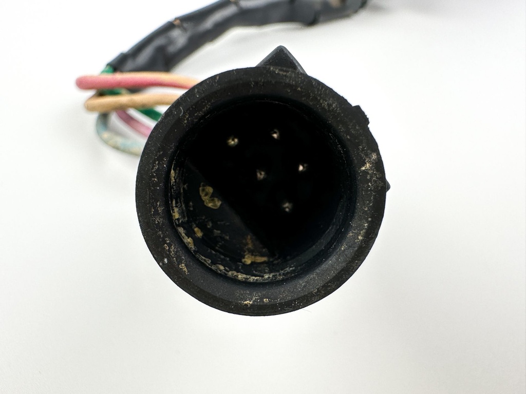 1995 Evinrude 115 HP 2 Stroke Outboard Timer Base Assembly 0763776 OEM