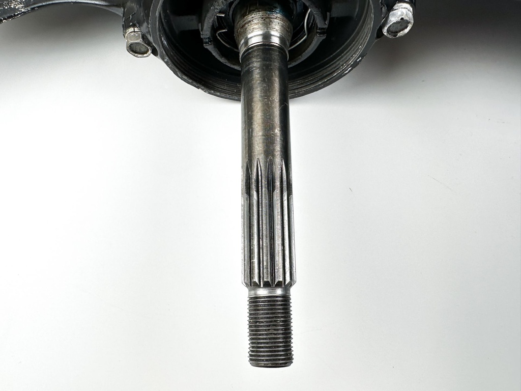 2001 - 2009 Suzuki DF 60 70 HP 20" Long Lower Unit Gear Case OEM