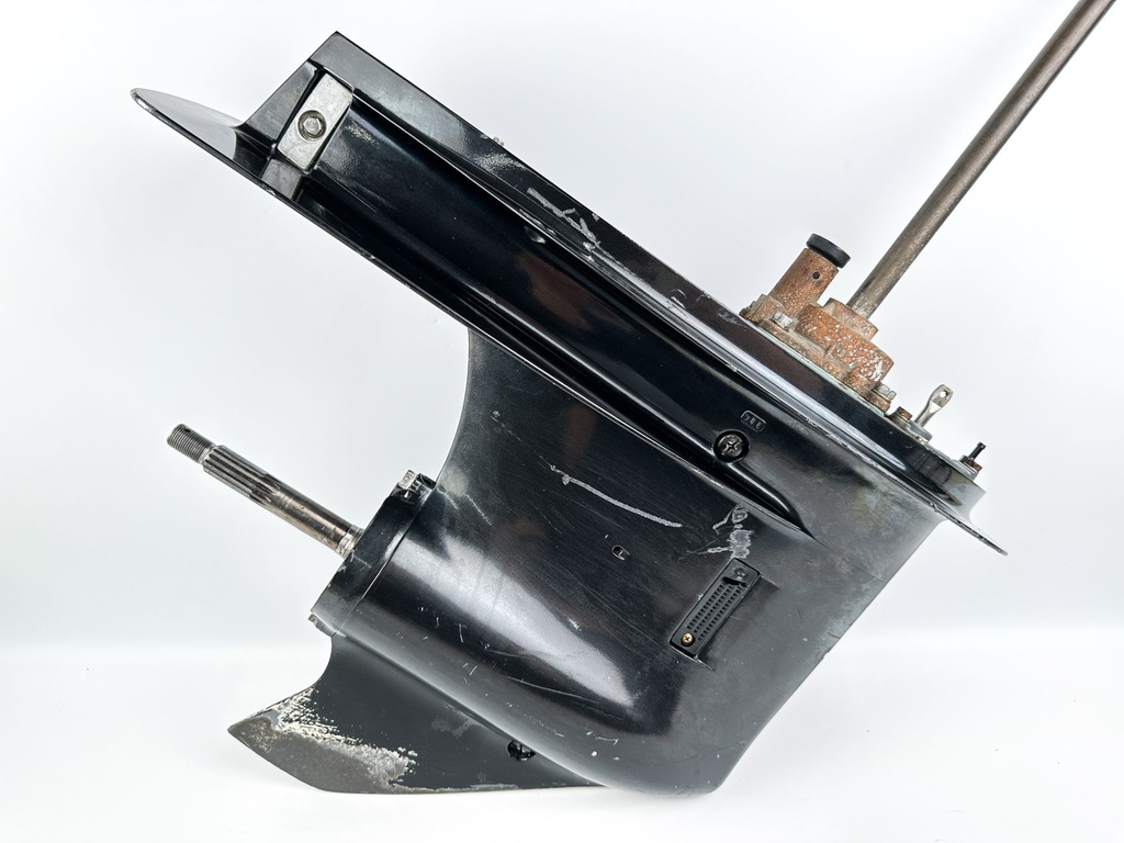 2001 - 2009 Suzuki DF 60 70 HP 20" Long Lower Unit Gear Case OEM