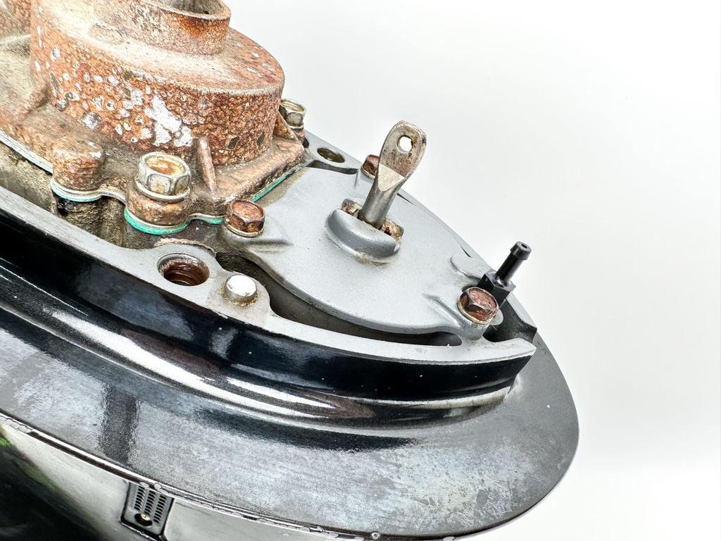 2001 - 2009 Suzuki DF 60 70 HP 20" Long Lower Unit Gear Case OEM