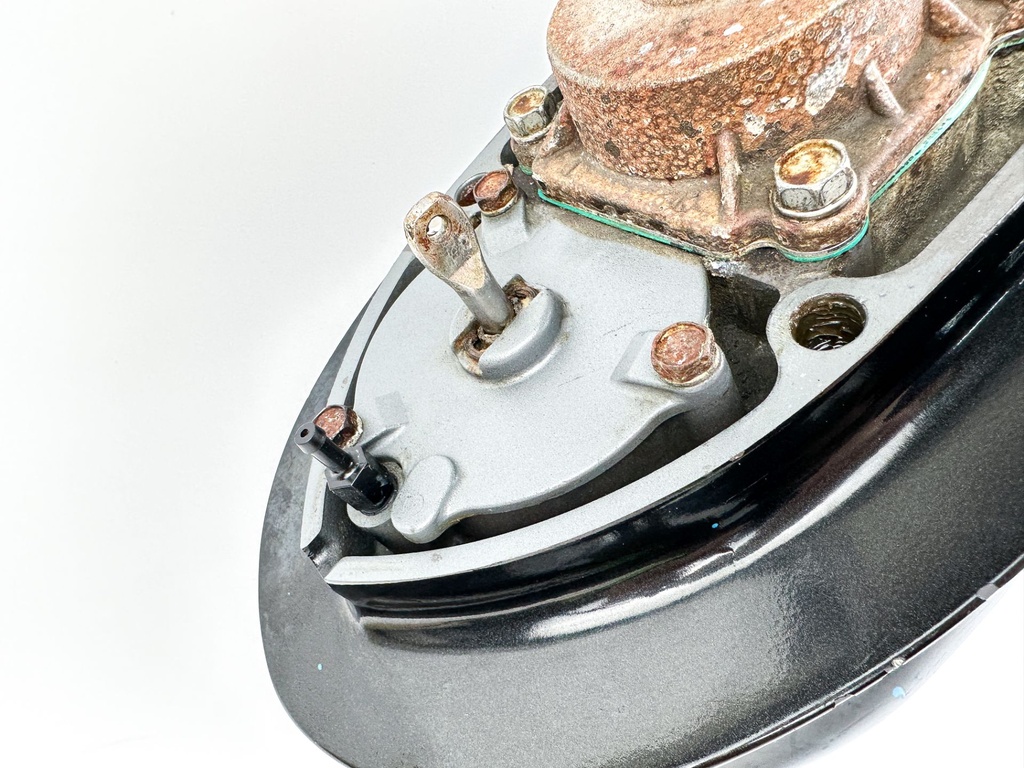 2001 - 2009 Suzuki DF 60 70 HP 20" Long Lower Unit Gear Case OEM