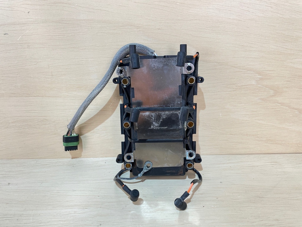 1995 Johnson 150HP Outboard Engine Power Pack 0584985