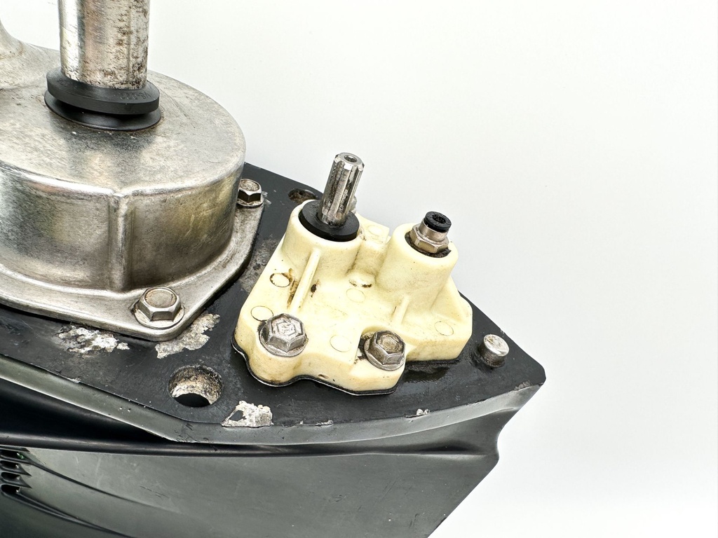 Mercury Verado 200 225 250 275 HP L6 25" XL Lower Unit Gear Case Standard RH