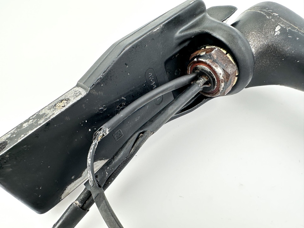 1986 Mercury 25 HP 2 Stroke Outboard Tiller Steering Handle 94185A3 OEM