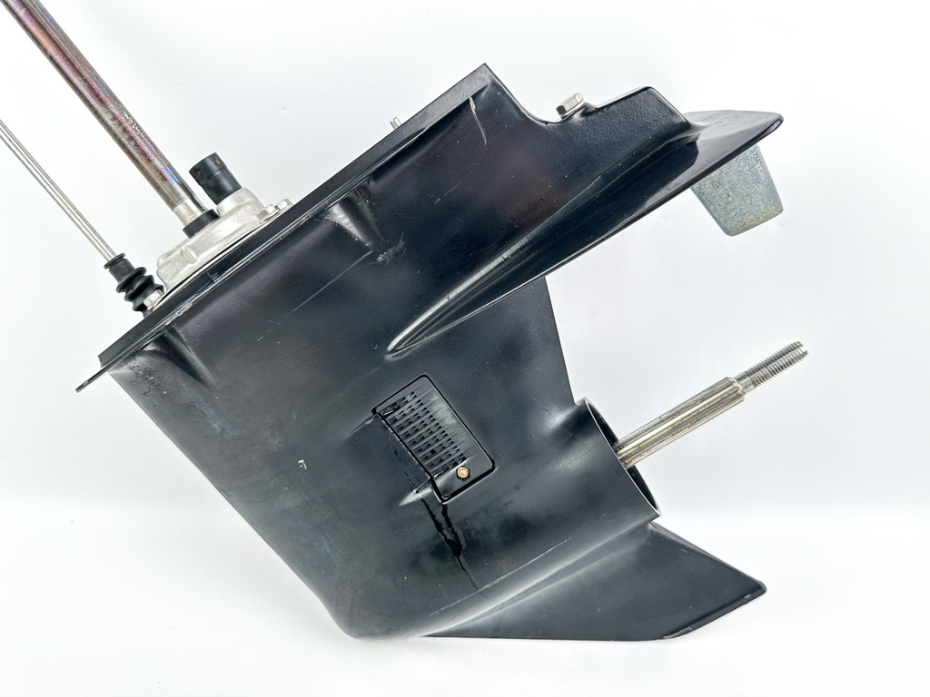 Mercury Mariner 20 25 HP 2 Stroke 20" Long Lower Unit Gear Case 8669T28