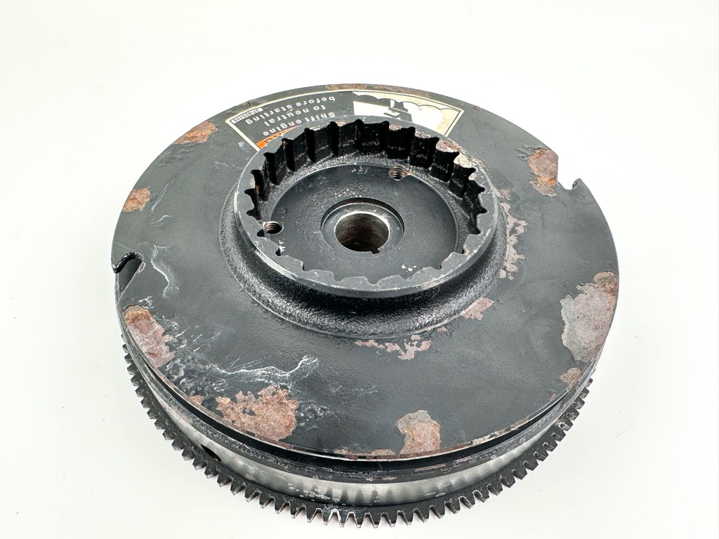 1996 Mercury 25 HP 2 Stroke Outboard Flywheel 818354A2 OEM