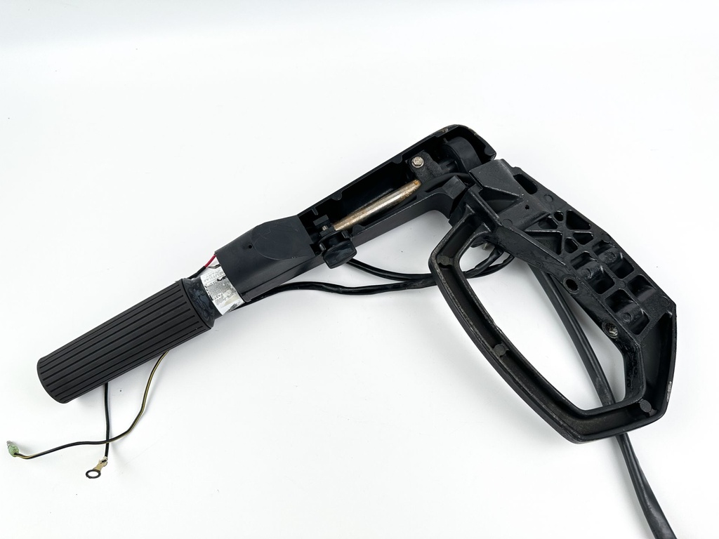 2000 Mercury 25 HP 2 Stroke Outboard Tiller Steering Handle 821468T4 OEM