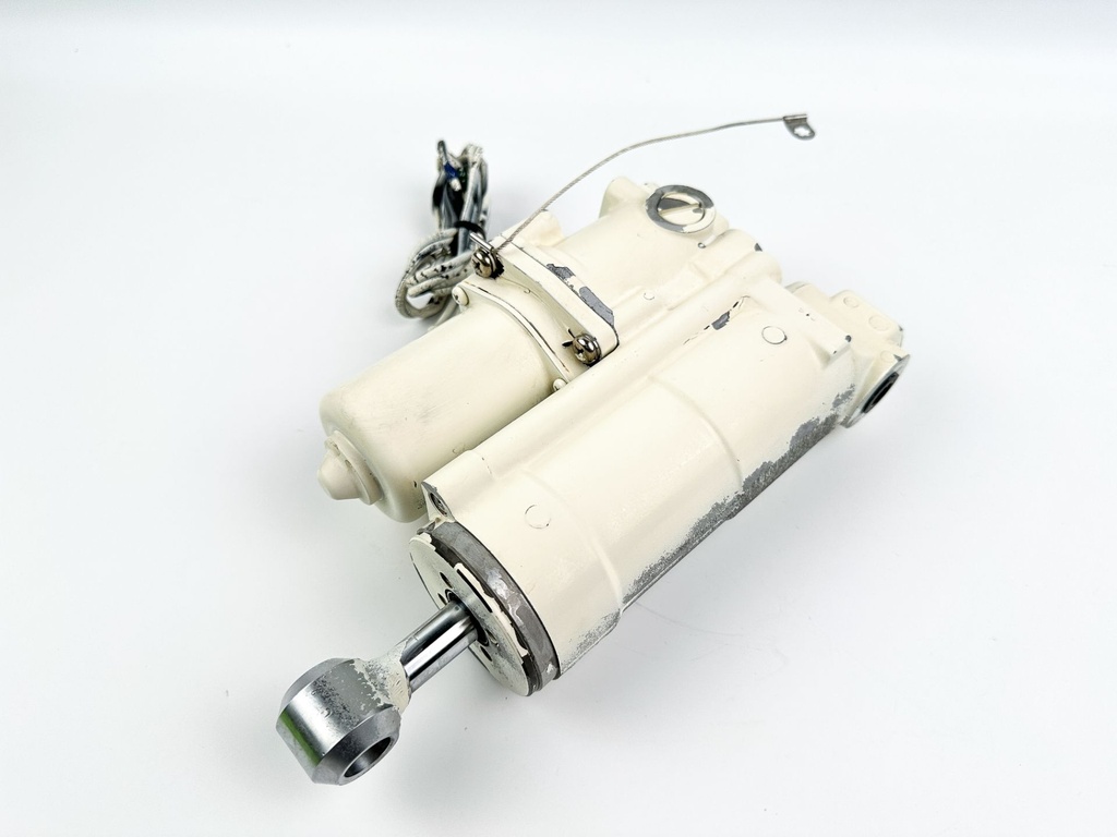 Johnson Evinrude 40 48 50 HP Power Trim & Tilt Unit 0438135 0435903