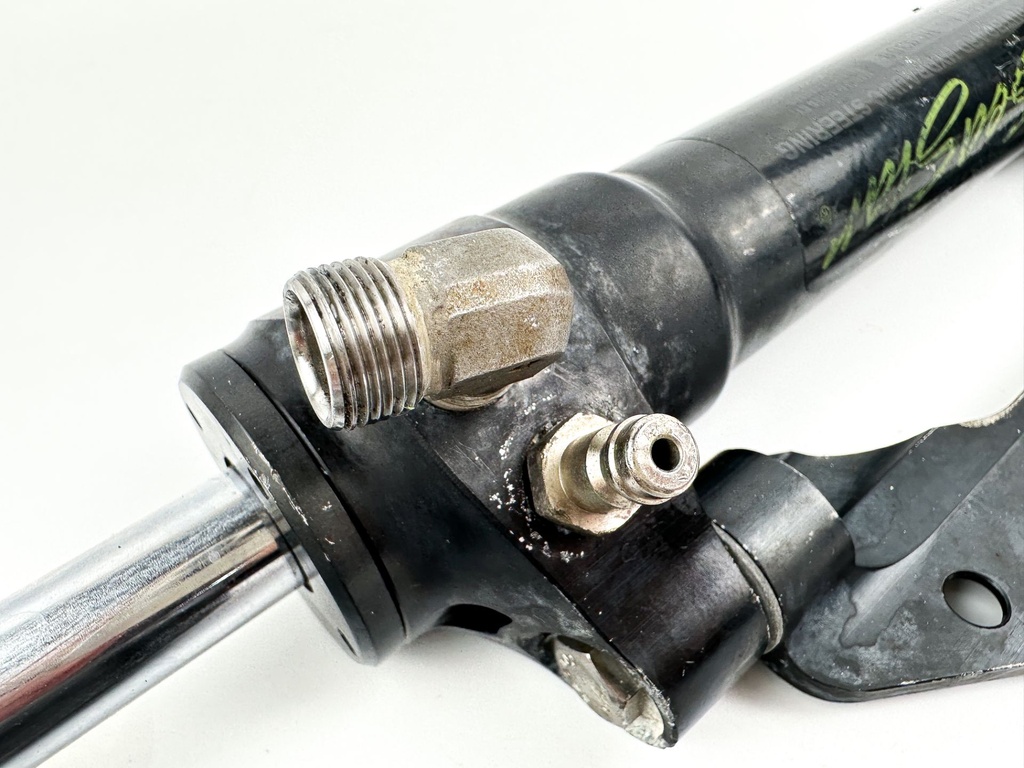SeaStar Front Mount Outboard Hydraulic Steering Cylinder Assembly HC5358