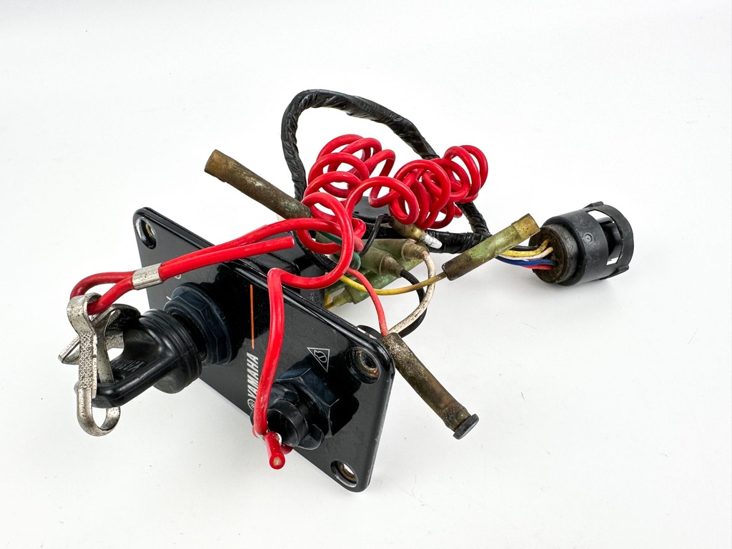 Yamaha Outboard Single Engine Key Switch W/ Key