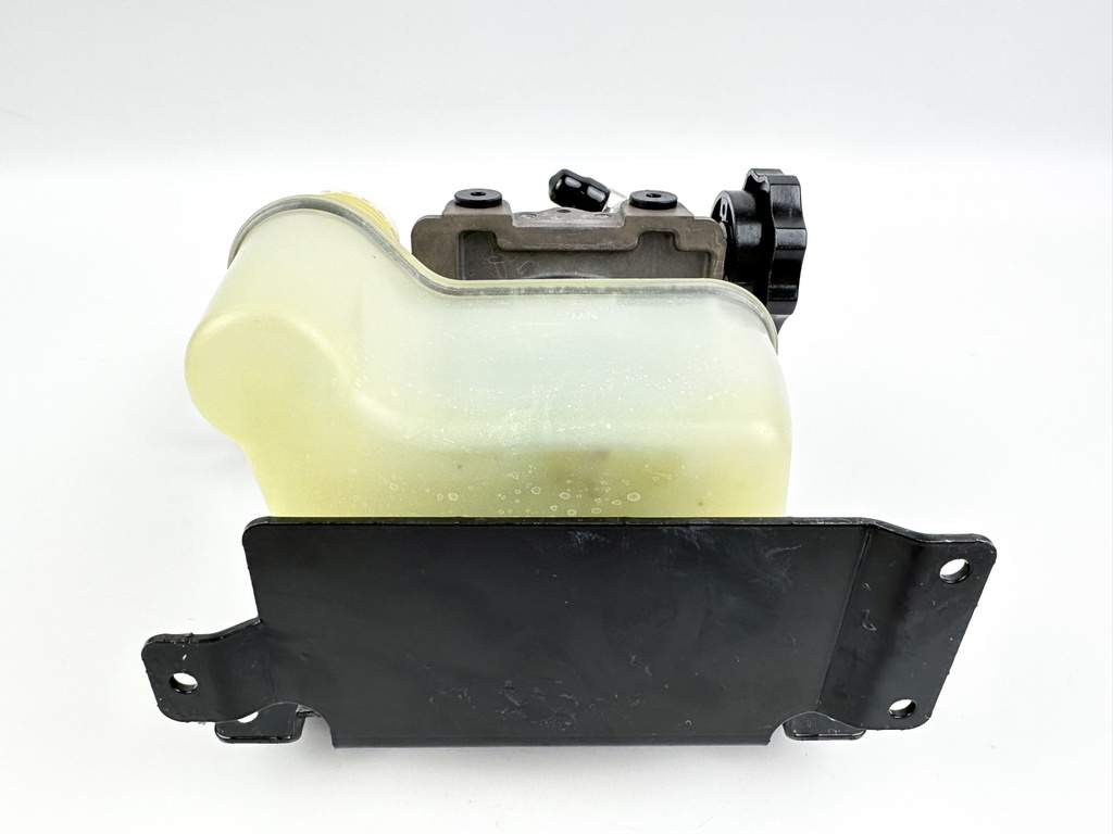 Optimus SeaStar Outboard Hydraulic Steering Pump EP1500 W/ Valve