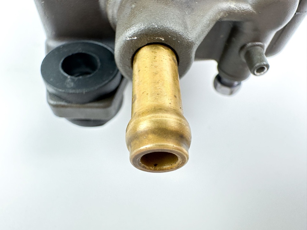 Suzuki DF 60 70 HP 4 Stroke Outboard VST Vapor Separator Tank Assembly Cleaned